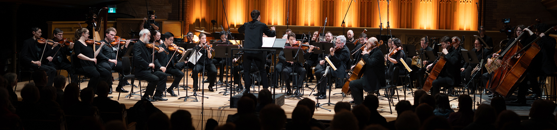 London Symphonia orchestra performing in concert