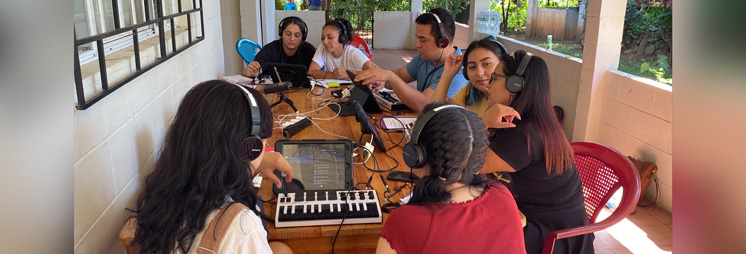 Music Making Creative Lab (photo via faculty member Emily Ansari)