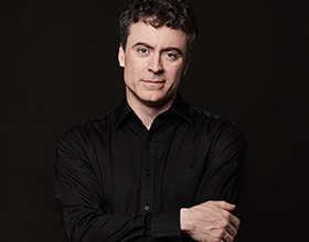 Paul Lewis, piano