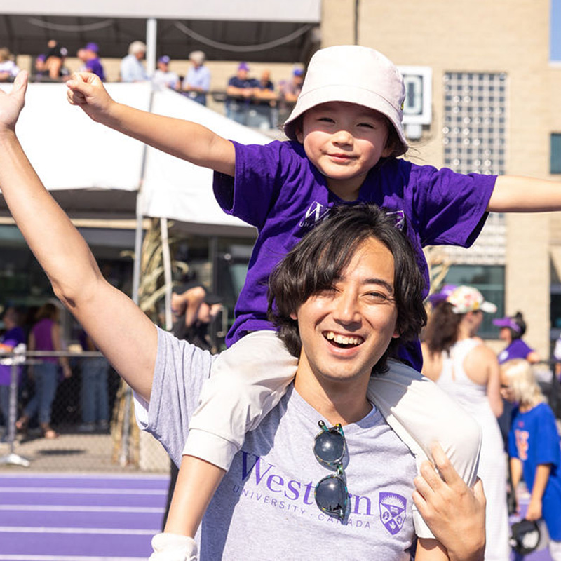 Smiling faces at Western Homecoming