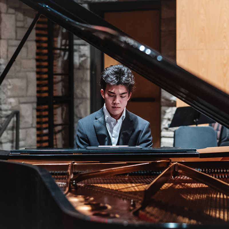 Concerto competition winner performs on piano