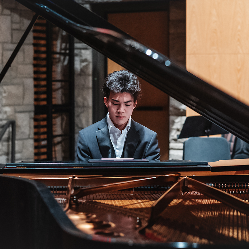 Student at the piano
