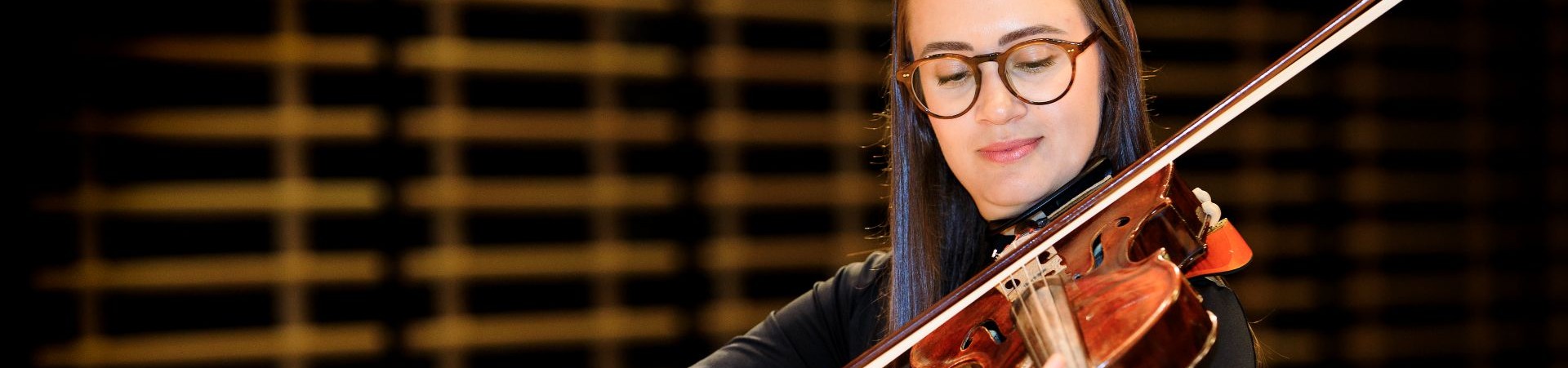 photo of viola player
