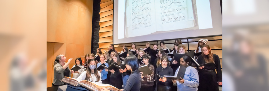 Les Choristes and conductor Kate Helson, December 4 2025